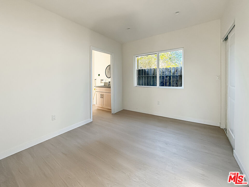 2619 Veteran Ave.