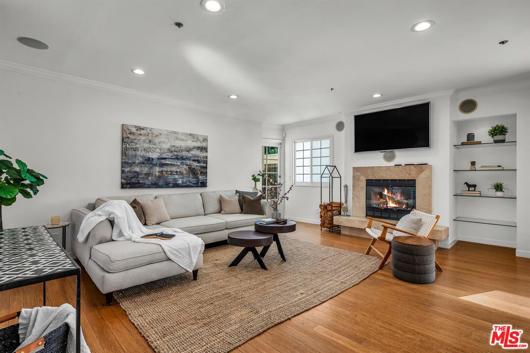 10664 Wilkins Ave Unit: 202
