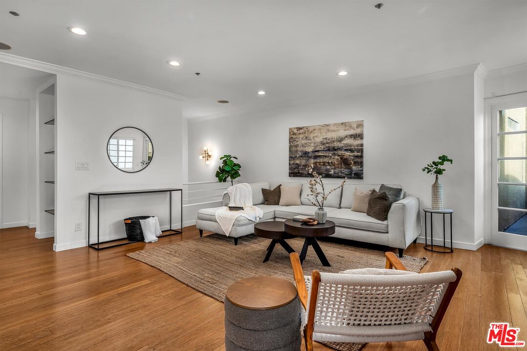 10664 Wilkins Ave Unit: 202