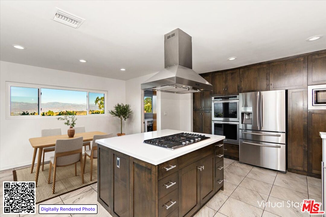 15451 Longbow Dr