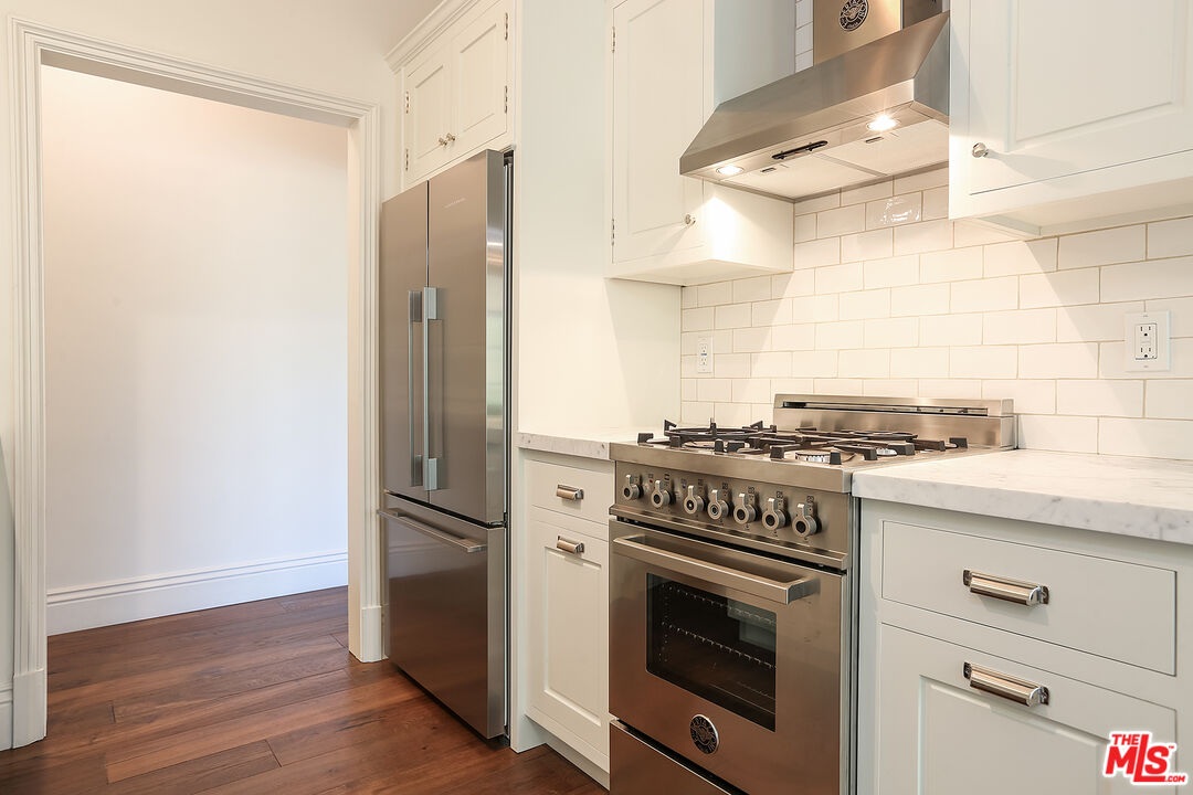 1020 10TH ST Unit: A