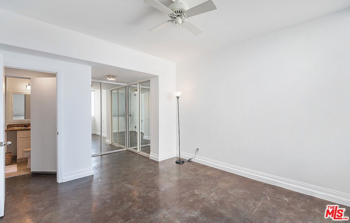 17366 W Sunset Blvd Unit: 201