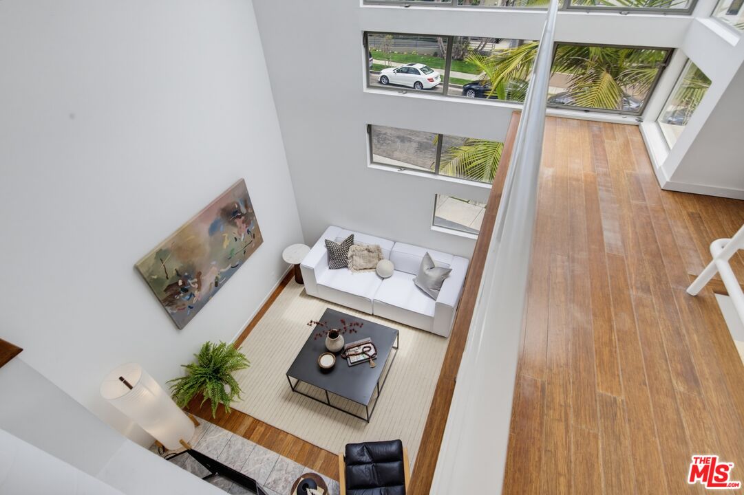821 Bay St Unit: C6