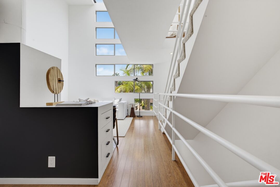 821 Bay St Unit: C6