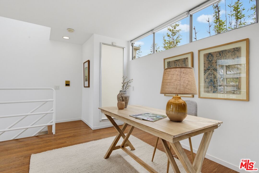 821 Bay St Unit: C6