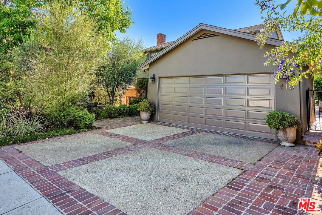 415 N Bonhill Rd