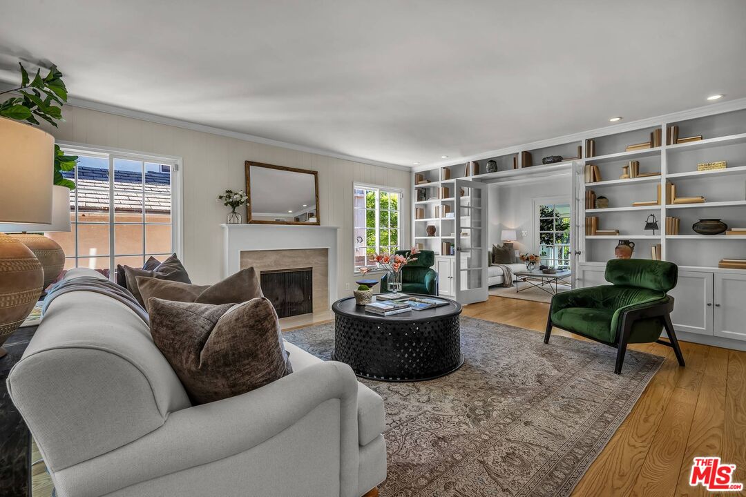 415 N Bonhill Rd