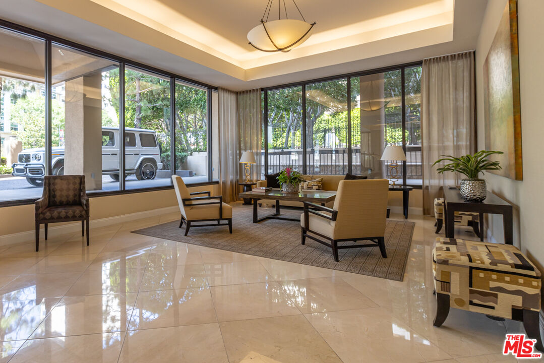 10590 Wilshire Blvd Unit: 704