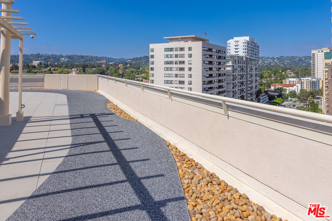 10590 Wilshire Blvd Unit: 704