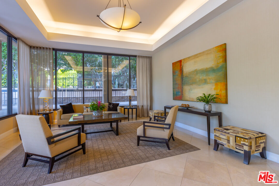 10590 Wilshire Blvd Unit: 704