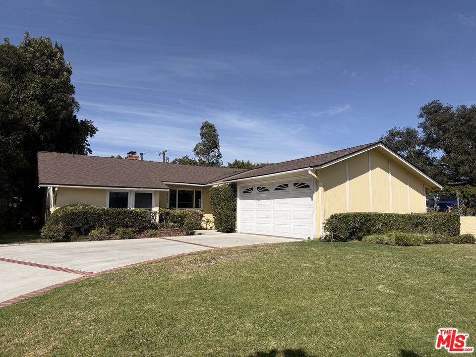2766 Dunleer Pl