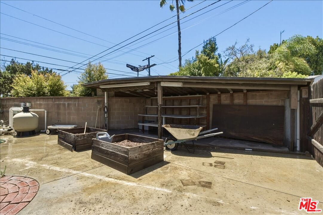 11359 Biona Dr