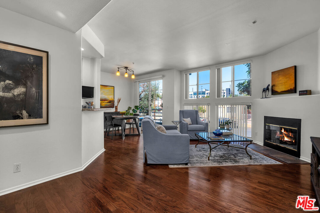 3613 Glendon Ave Unit: 101