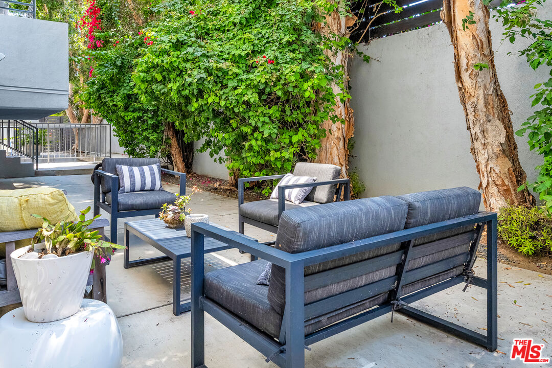 3613 Glendon Ave Unit: 101