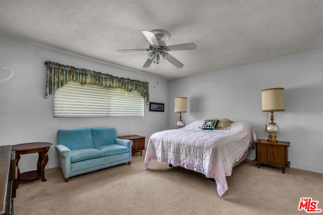 575 E Channel Rd