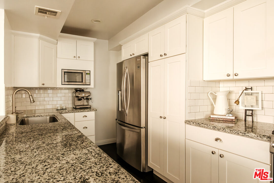 14569 Benefit St Unit: 209