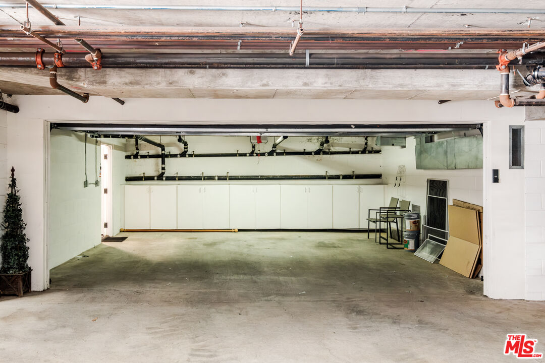 844 17th St Unit: 105
