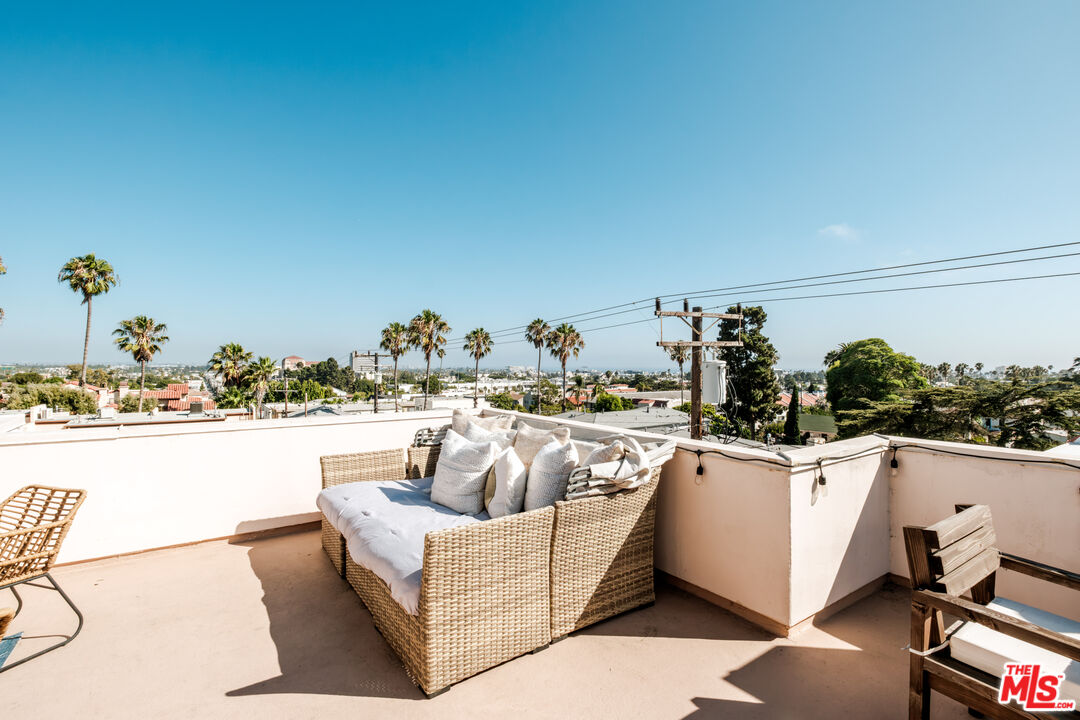 844 17th St Unit: 105