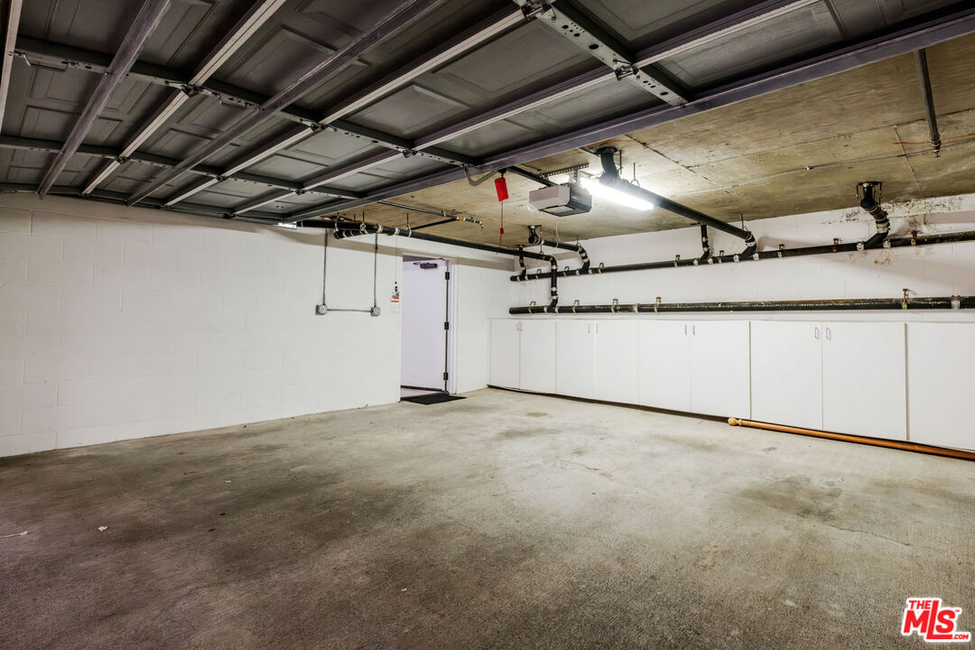 844 17th St Unit: 105