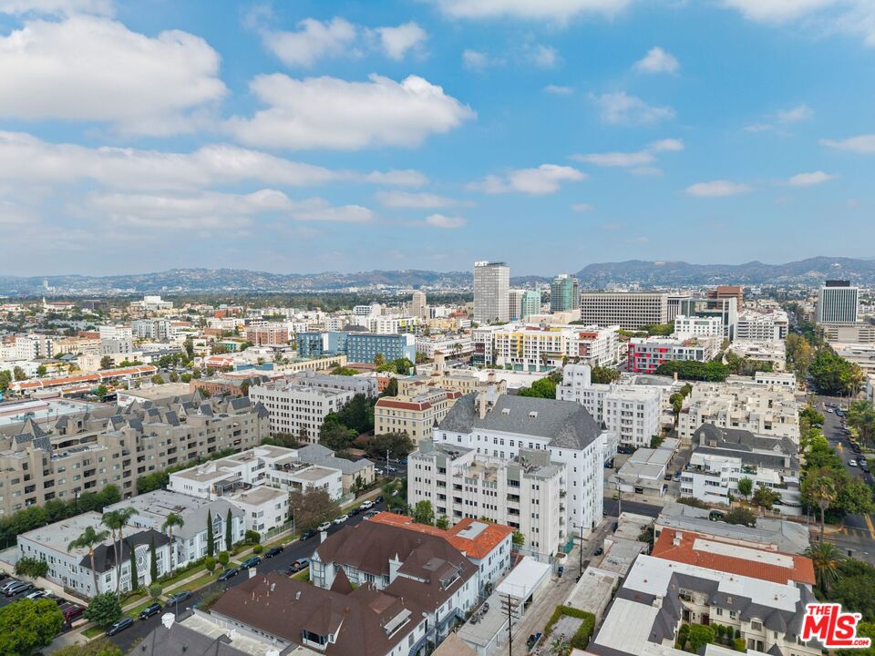 906 S Serrano Ave Unit: 401