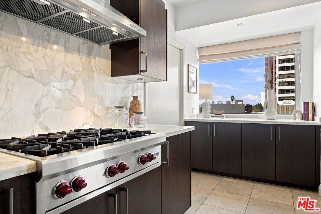 10800 Wilshire Blvd Unit: 403