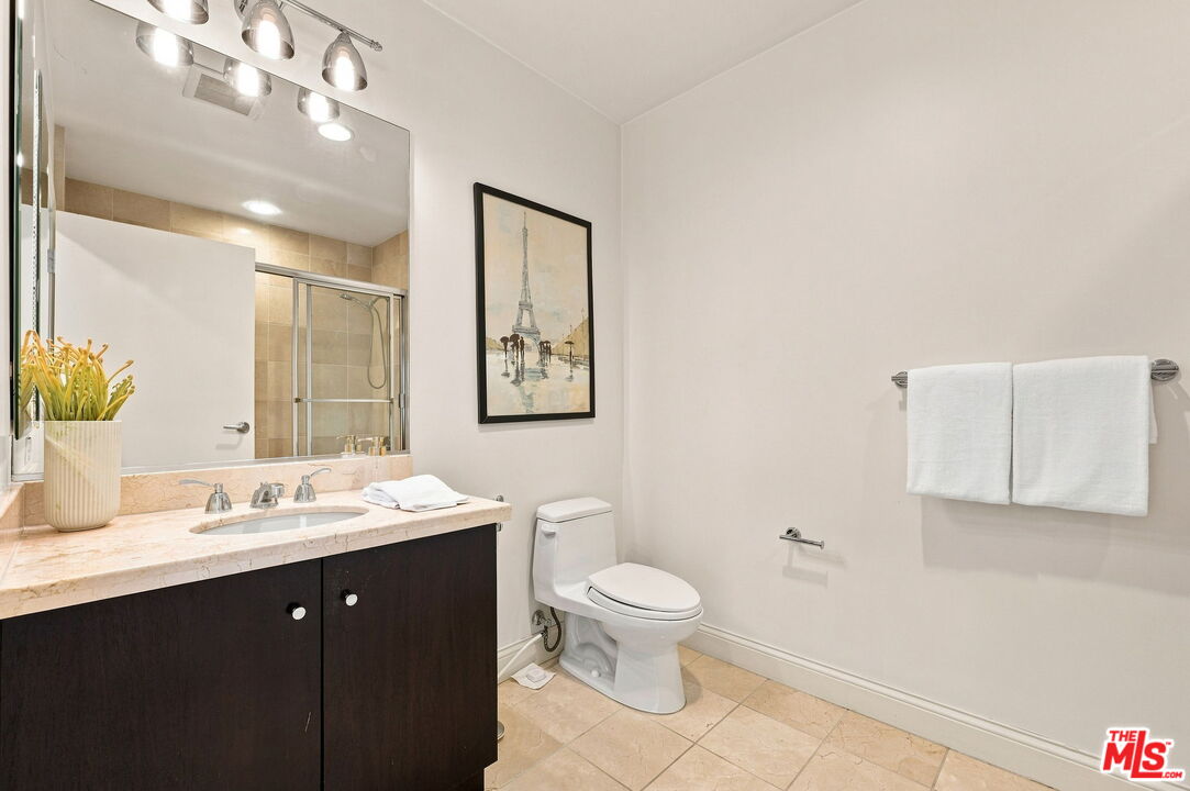 10800 Wilshire Blvd Unit: 403