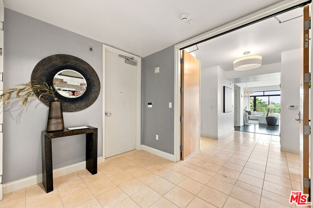 10800 Wilshire Blvd Unit: 403