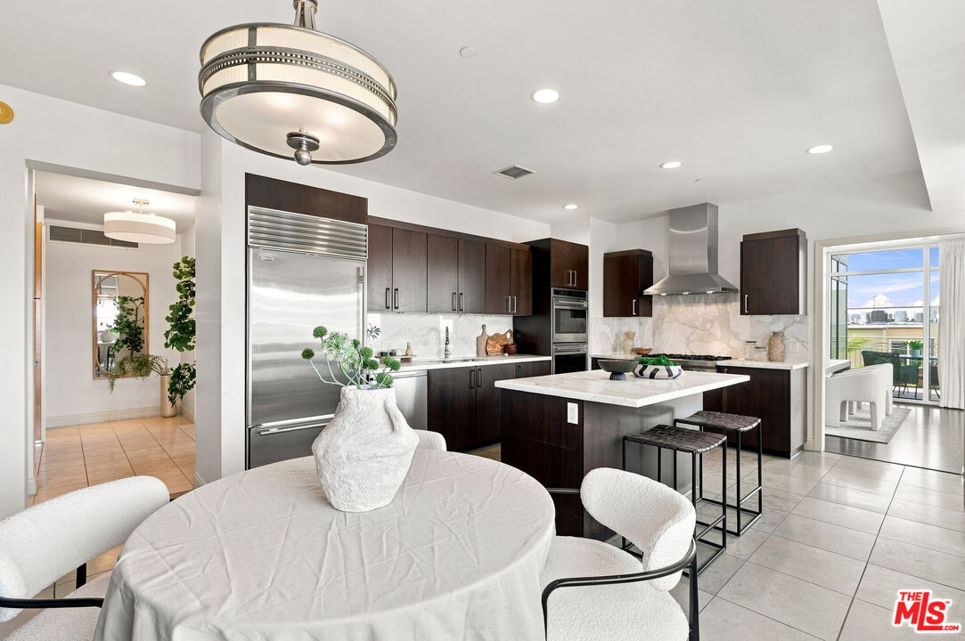 10800 Wilshire Blvd Unit: 403