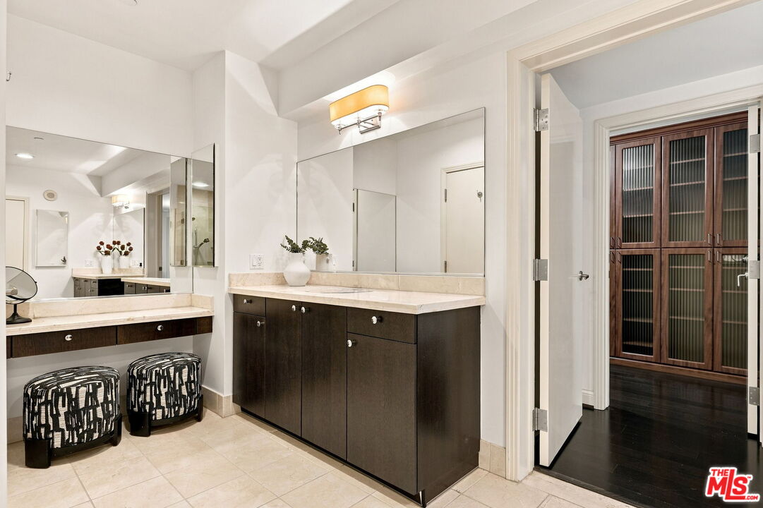 10800 Wilshire Blvd Unit: 403