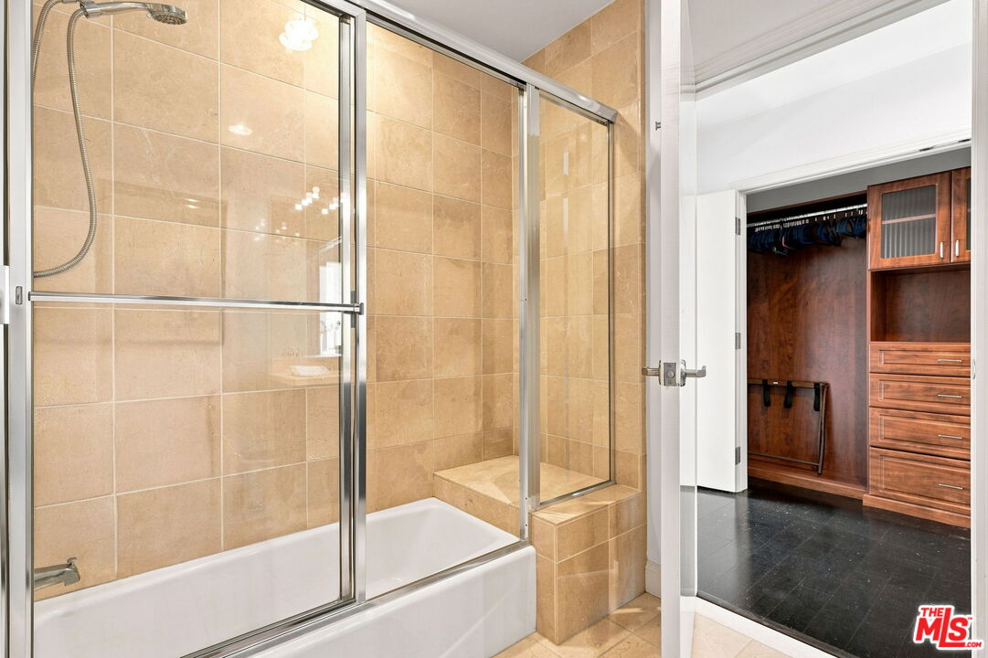 10800 Wilshire Blvd Unit: 403