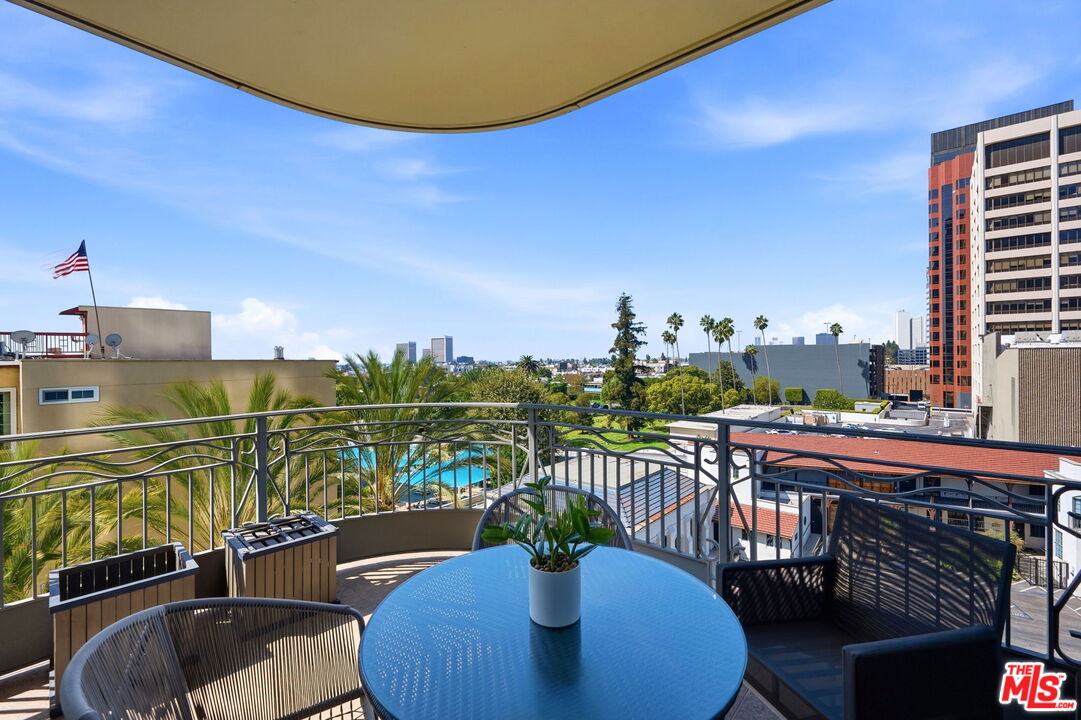 10800 Wilshire Blvd Unit: 403