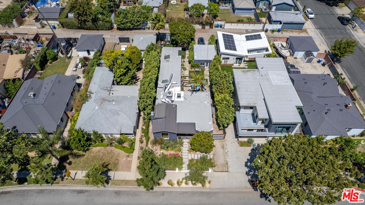 2817 Virginia Ave