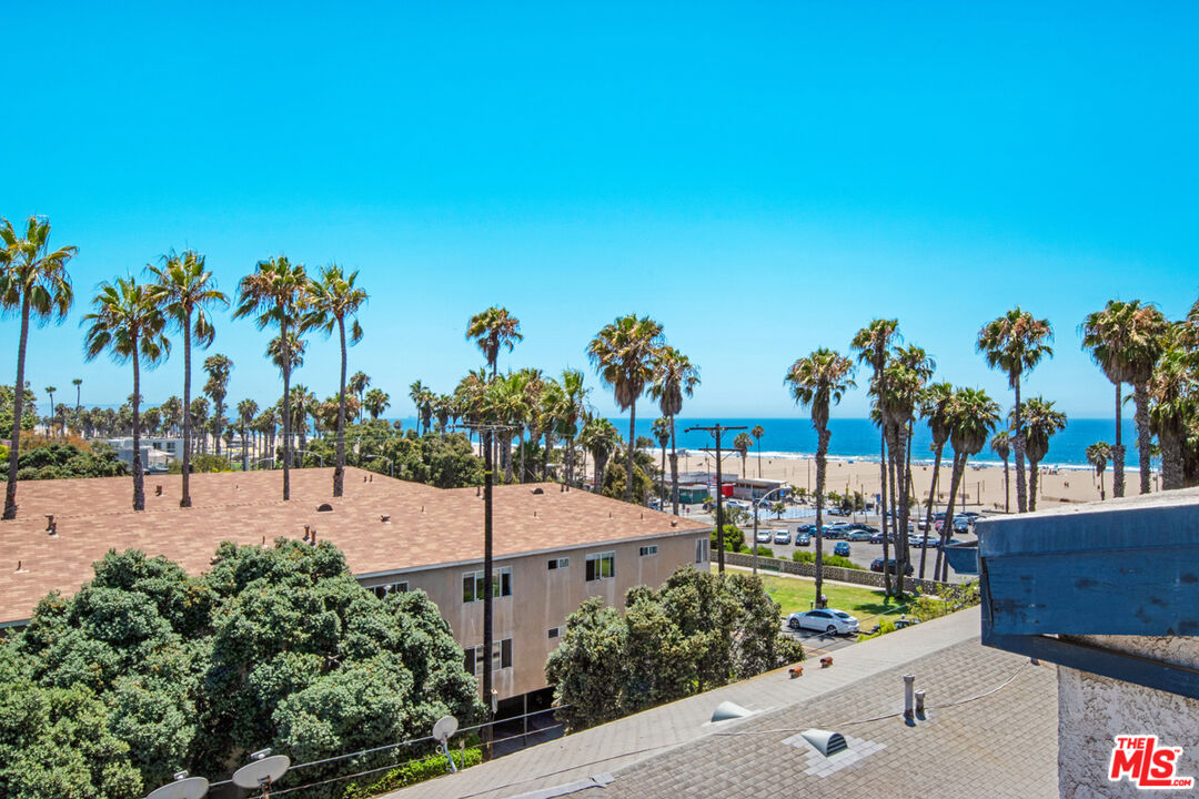 2221 Ocean Ave Unit: 308