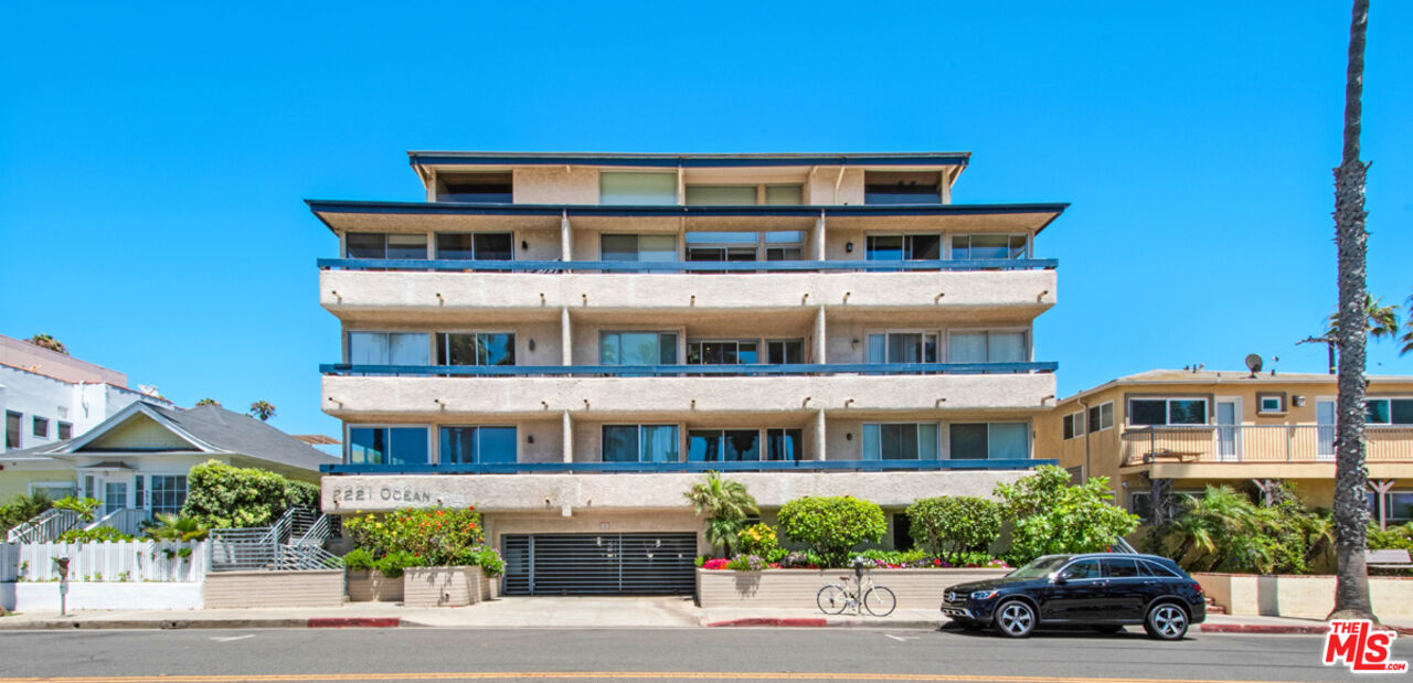 2221 Ocean Ave Unit: 308