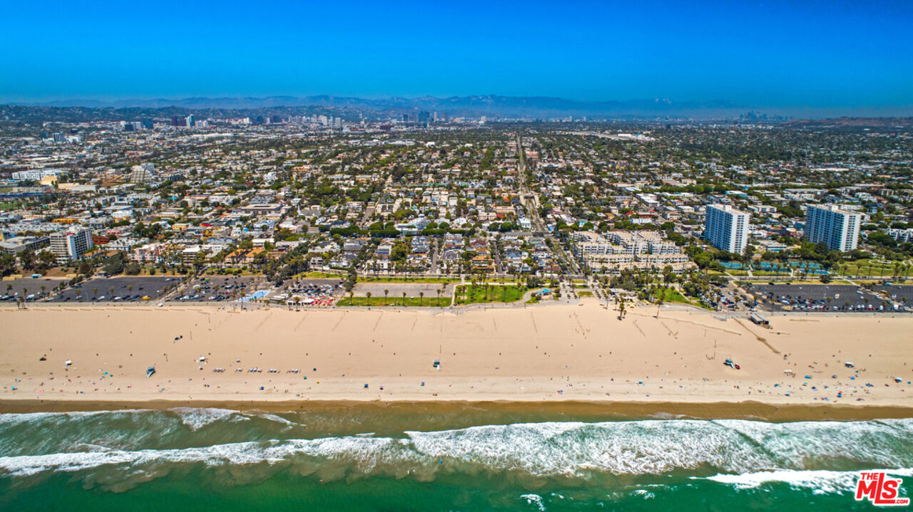 2221 Ocean Ave Unit: 308