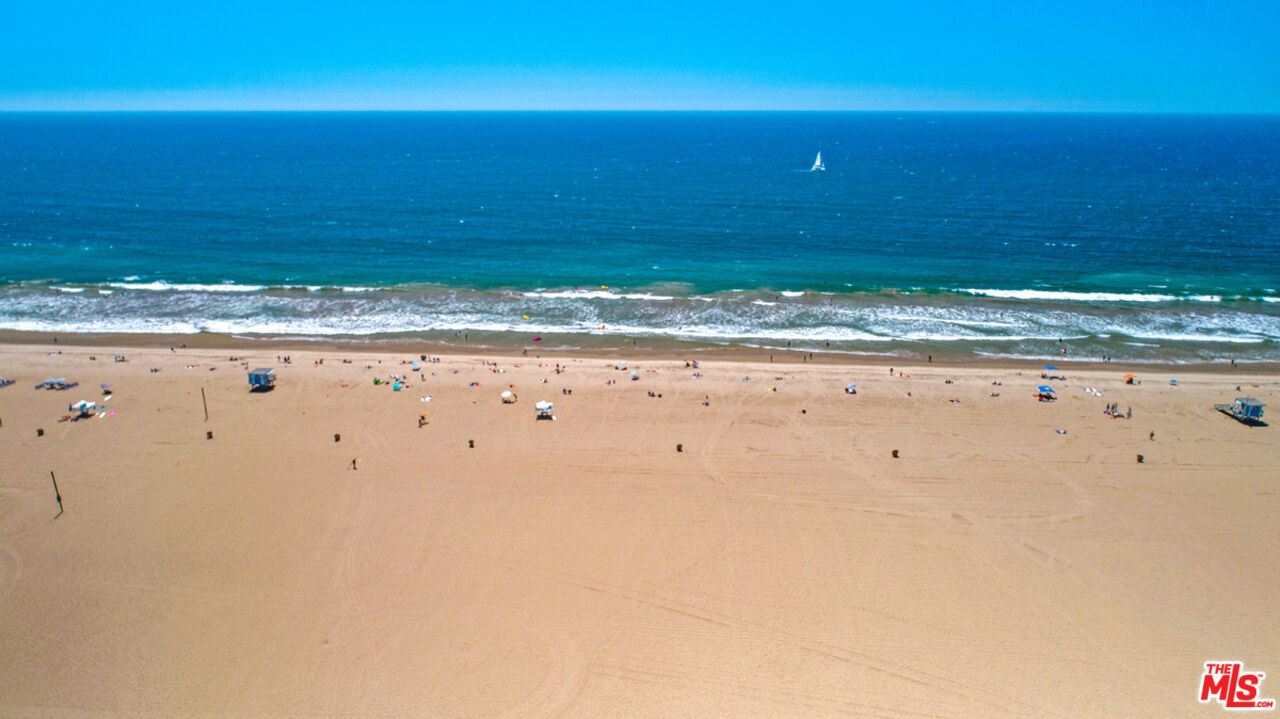 2221 Ocean Ave Unit: 308