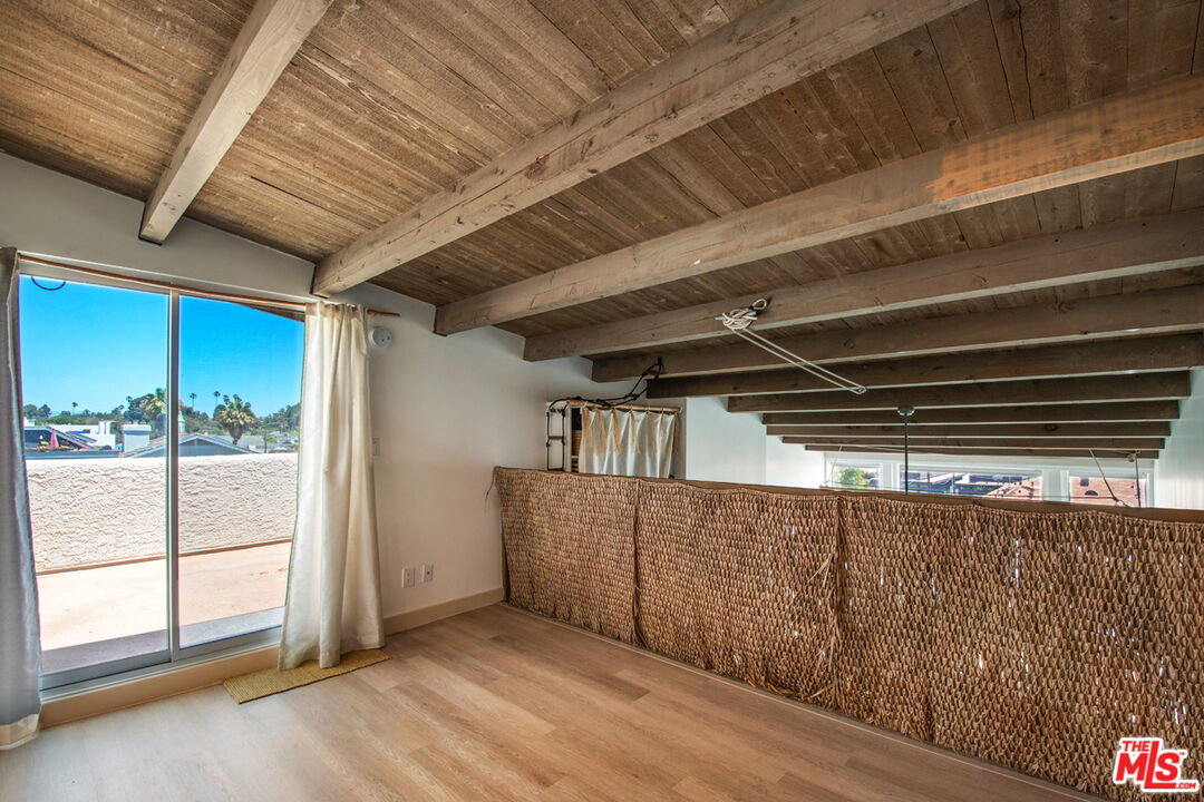 2221 Ocean Ave Unit: 308
