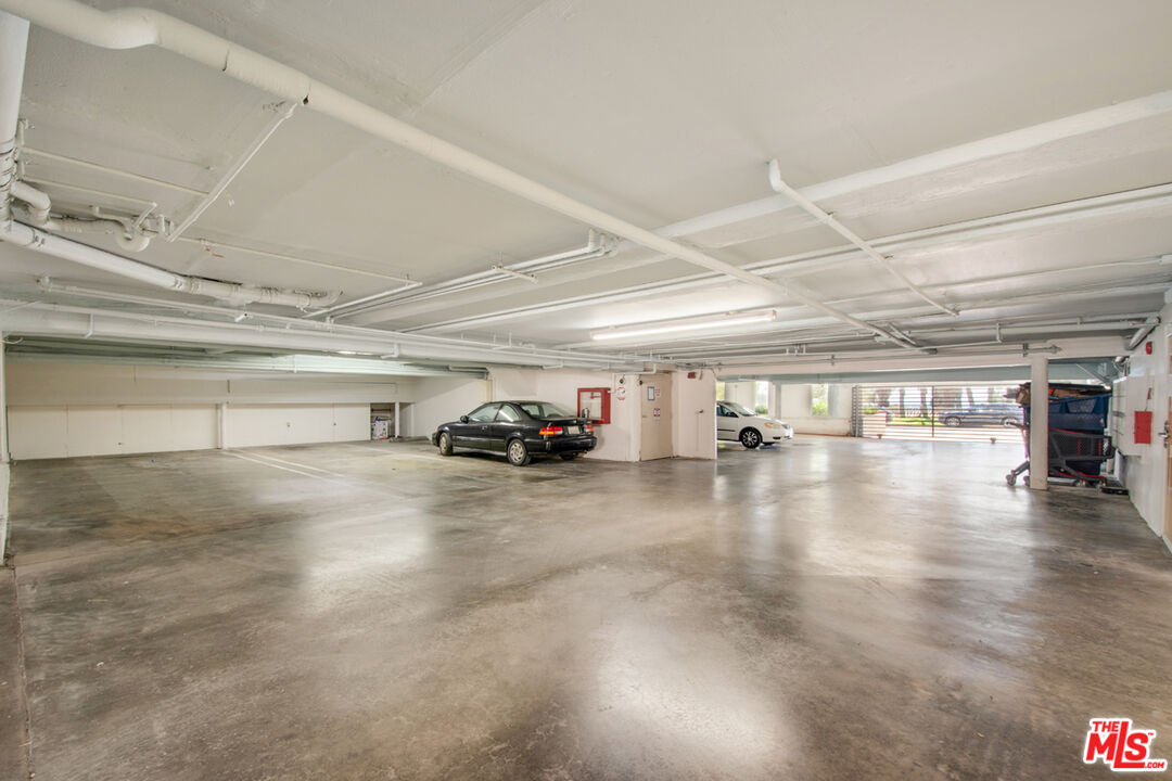 2221 Ocean Ave Unit: 308