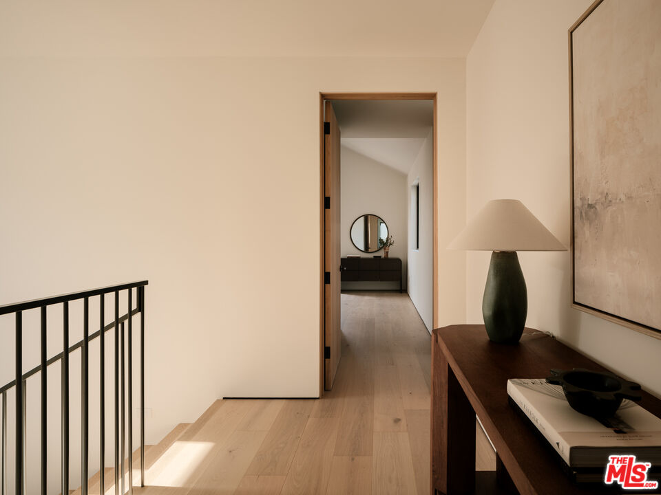 2121 Curtis Ave Unit: A