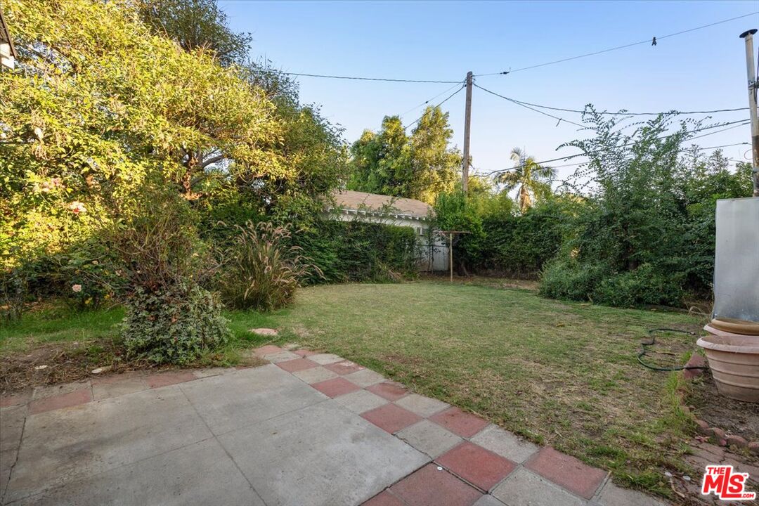 2548 Casitas Ave
