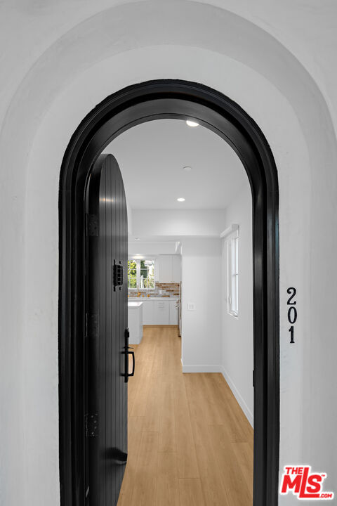 7914 NORTON AVE Unit: 202