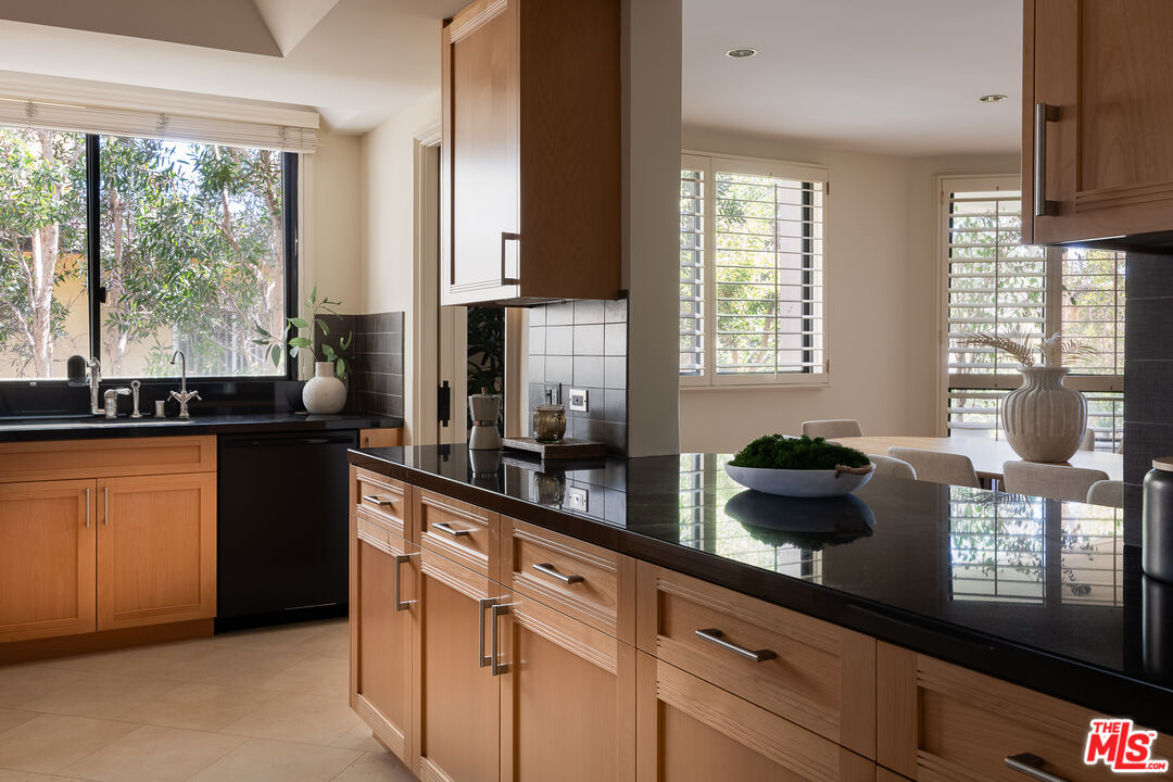 701 Ocean Ave Unit: 301