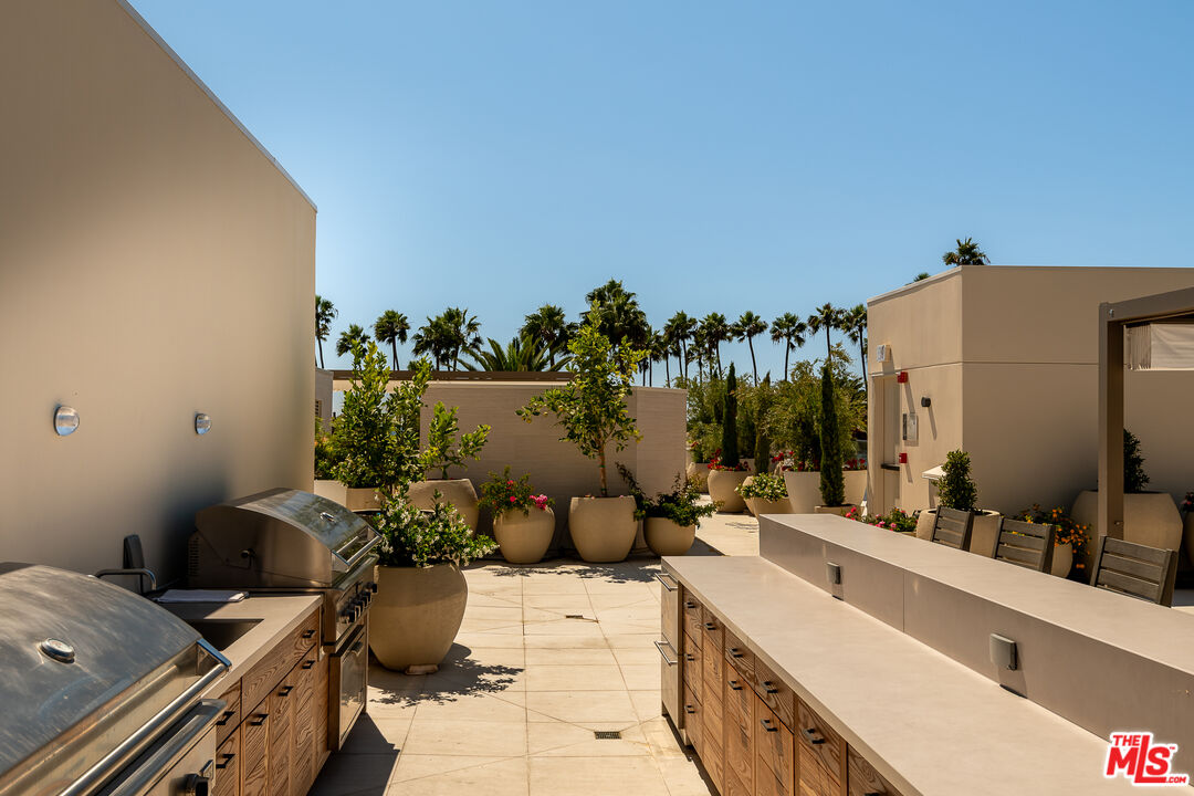 701 Ocean Ave Unit: 301