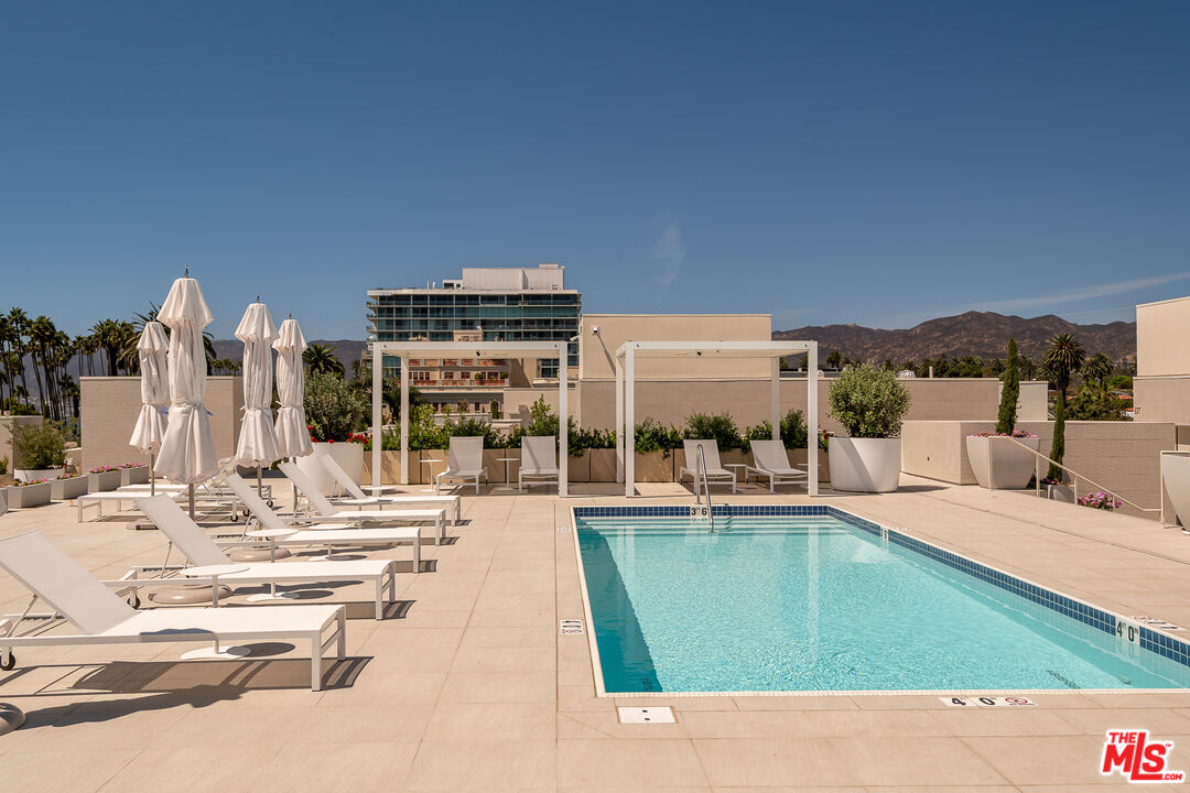701 Ocean Ave Unit: 301