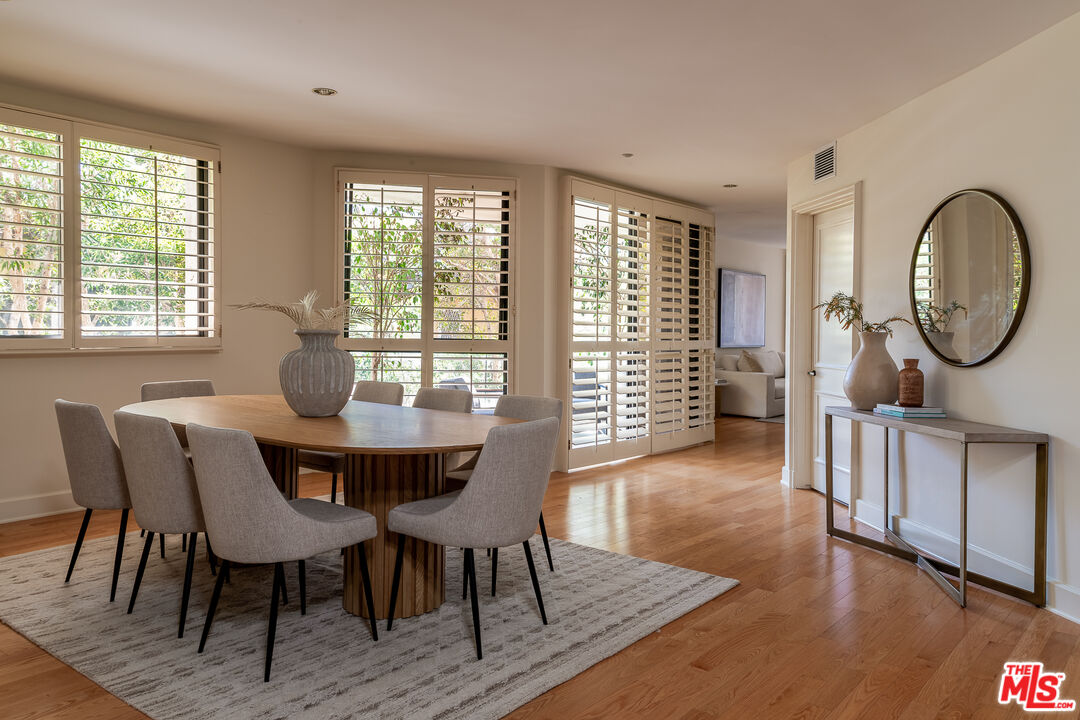 701 Ocean Ave Unit: 301