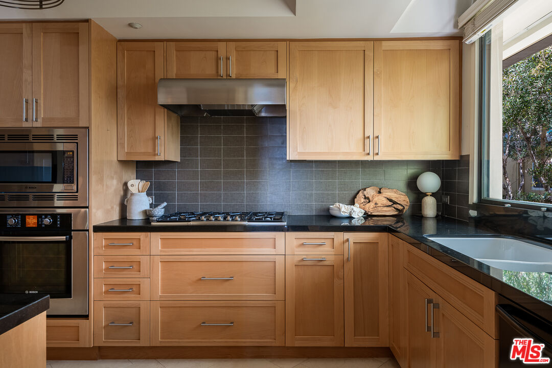 701 Ocean Ave Unit: 301