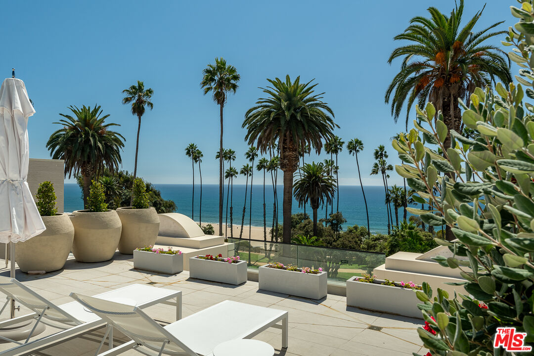 701 Ocean Ave Unit: 301