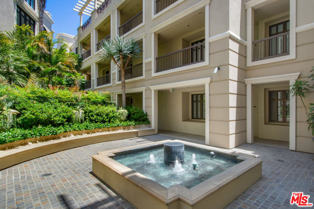 11847 Gorham Ave Unit: 403