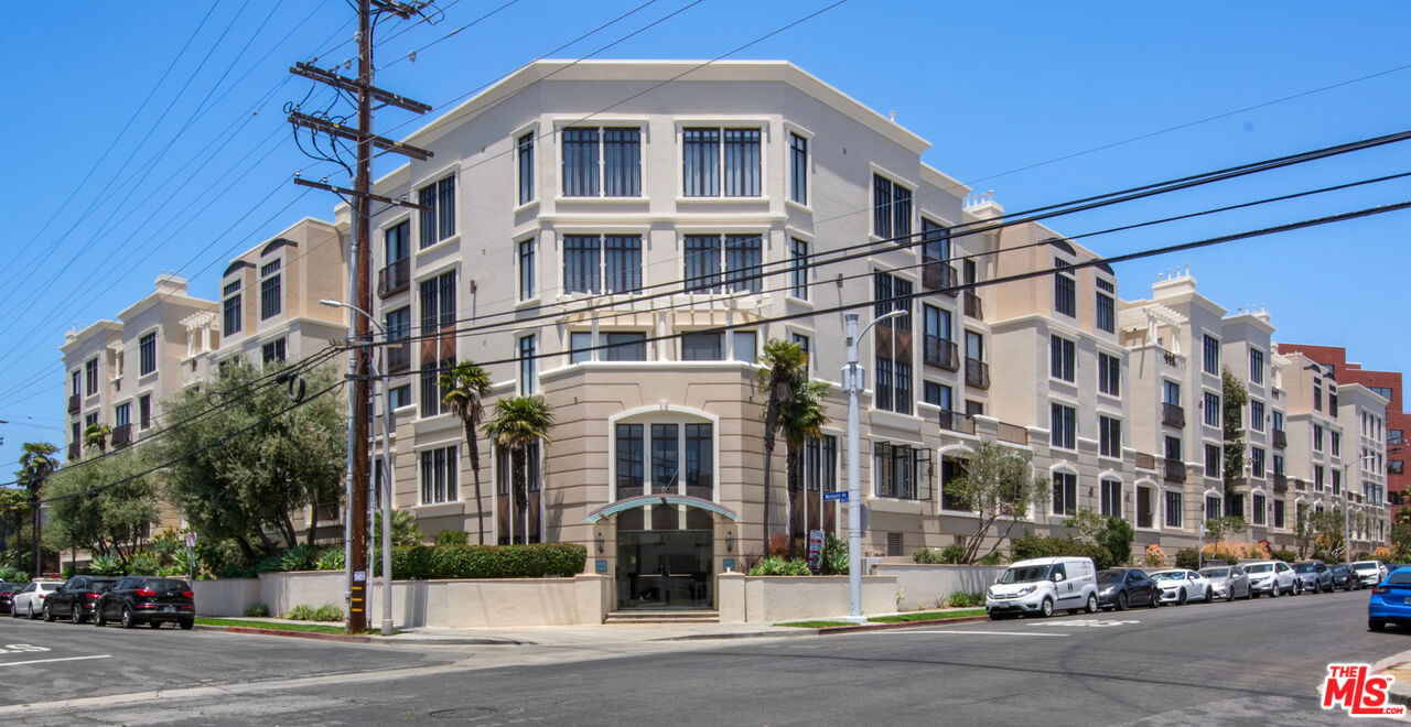 11847 Gorham Ave Unit: 403