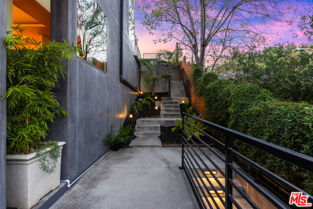 418 Wren Dr